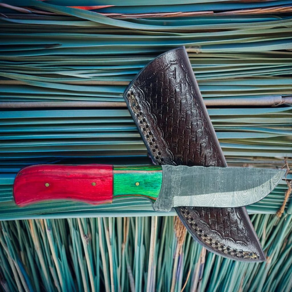 Crimson Grove: Damascus Hunting Knife with Dual-Tone Wood Handle
