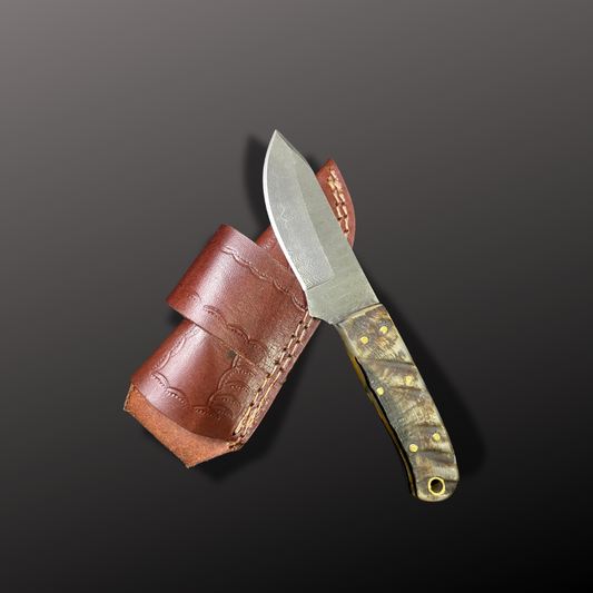 Handmade Damascus Steel Hunting Knife with Leather Sheath