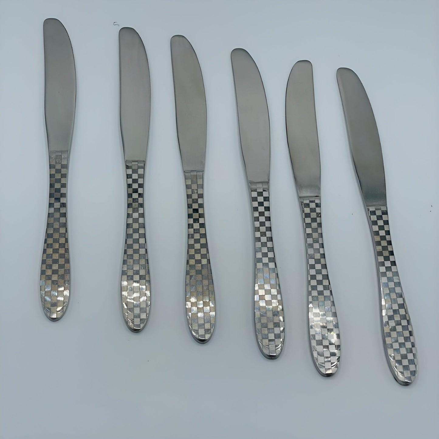 4 Persons set - Elegant Exclusive Laser Stainless Steel Cutlery Set