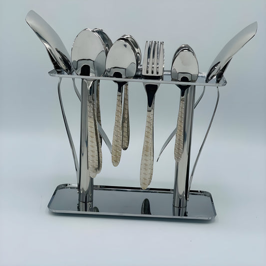 4 Persons set - Royal Luxe Gold Laser-Design Silverware