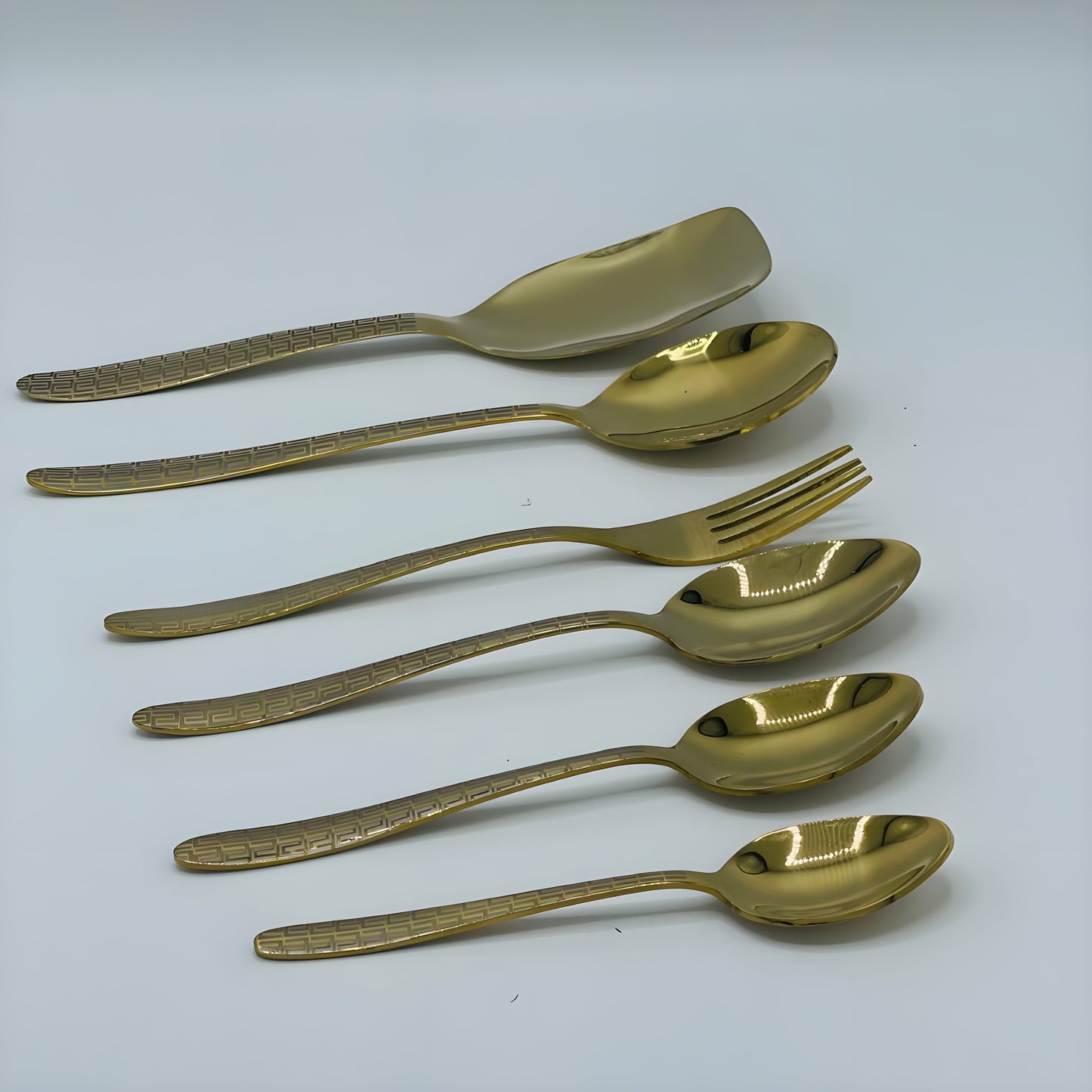4 Persons set - Premium Stainless Steel Dining Cutlery Set Golden Lazer